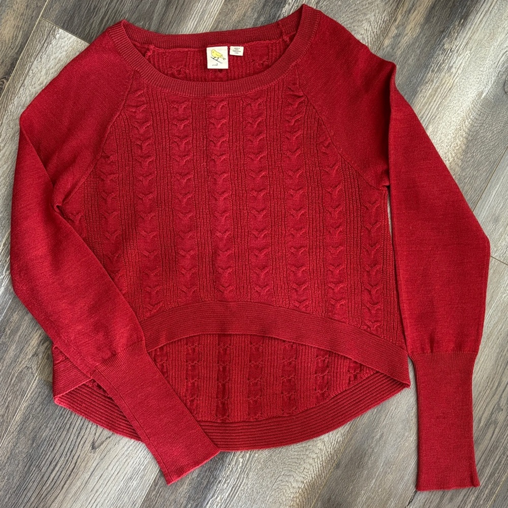 Elegant Red Women's Crew Neck Sweater
